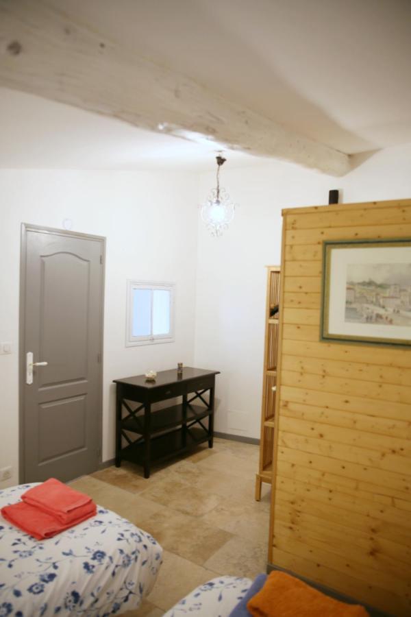 Le Bastidon De Louis, L'Isle Sur La Sorgue Villa Екстериор снимка